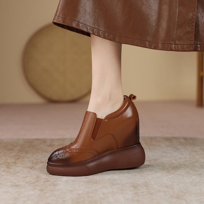 2025 весна новая внутренняя высота и тонкие туфли-одиночки британский стиль модные универсальные остроносые на толстой подошве лоферы на одной педали