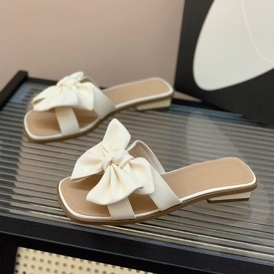 Мода 2025 Новые шлепанцы с бантом Женские Летние Новые Модные Милые Девичьи На плоской подошве Нескользящие Сказочный Ветер С надписью Крутые Шлепанцы Женские