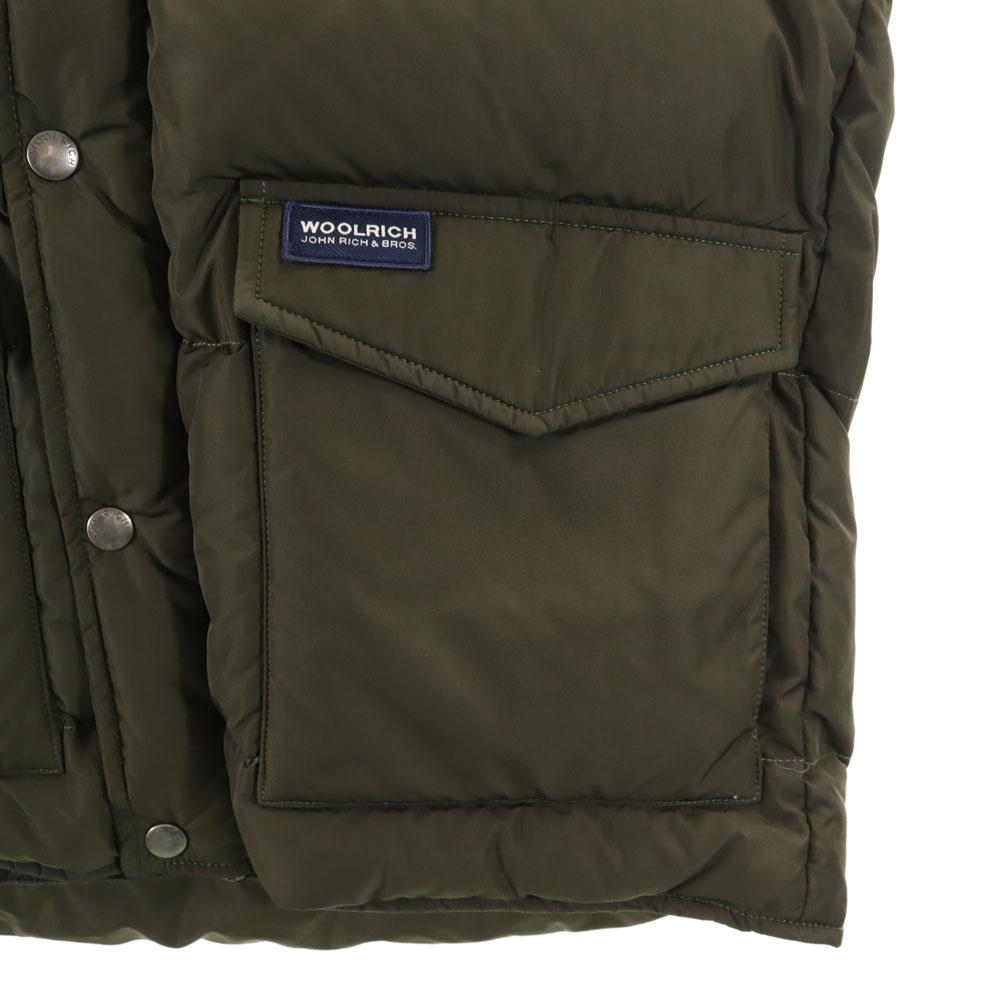 Неиспользованный пуховый жилет WOOLRICH Aleutian XS цвета хаки, система ALEUTIAN VEST, мужской, б/у