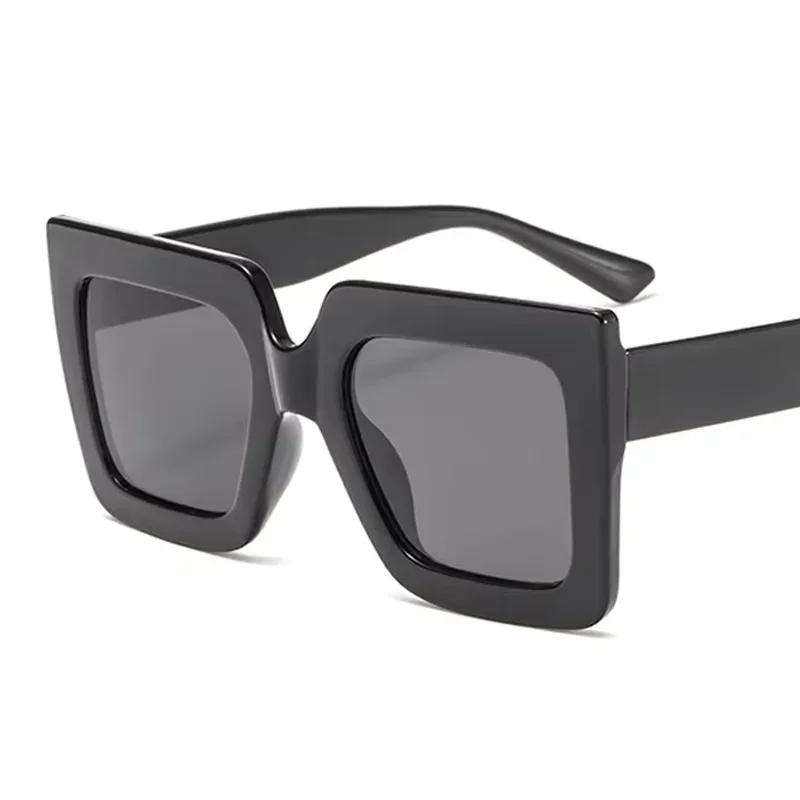 Outdoor Big Square Sunglasses Women Men Lovely Geometric Sun Glasses Mirror Black Colors Oversized Designer Brand Fashion