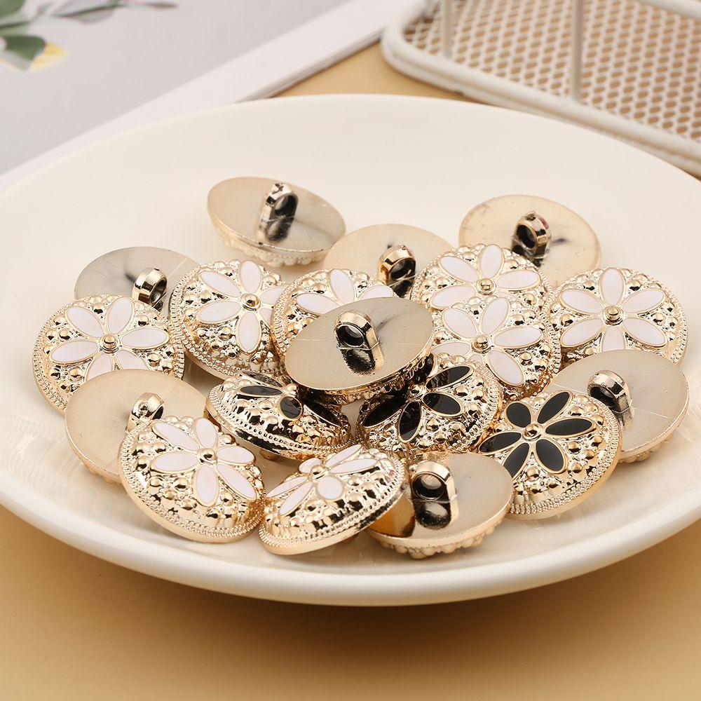 10Pcs/Set Handmade Ornaments DIY Sewing Accessories Clothing Buttons Needlework Shirt Buttons