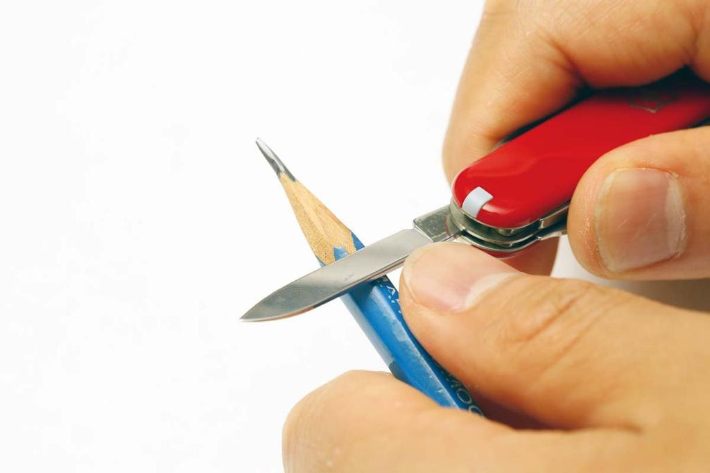 Victorinox Классический швейцарский армейский нож SD ALOX, многофункциональный нож, ножницы для кемпинга с плоской отверткой, оснащенный пилочкой для ногтей Swiss