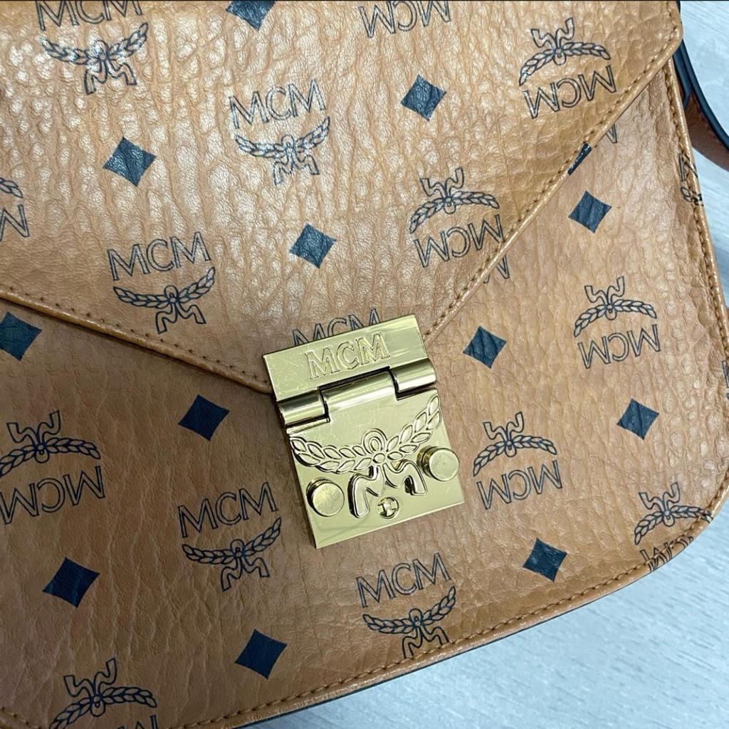 [Pre-Owned] Pasetia Visetos Monogram Coated Canvas Crossbody Bag - Very Good #AF5GH8