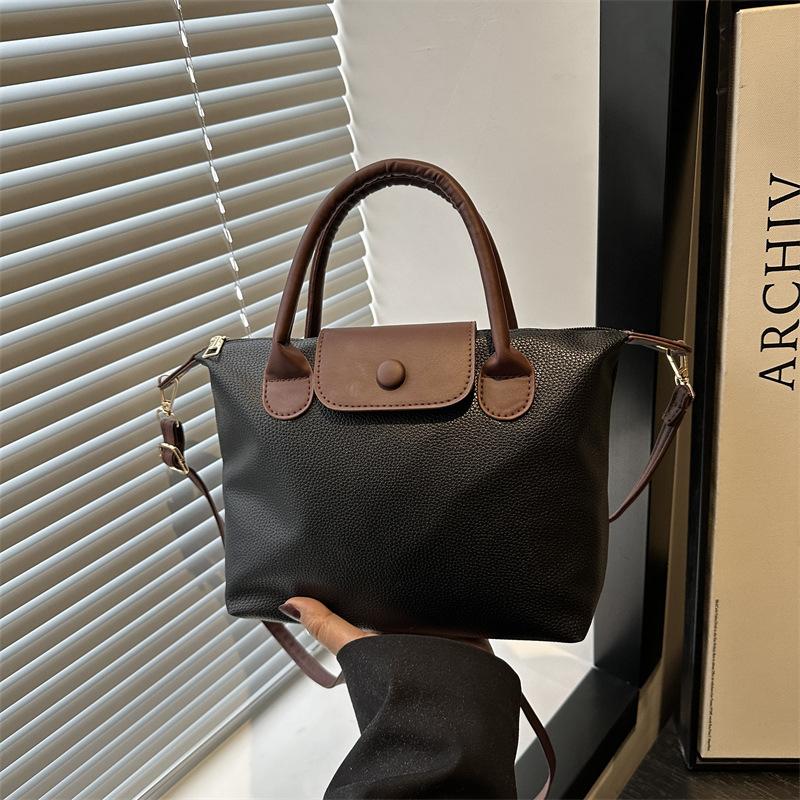 Сумка-пельмень женская 2025 весенний взрыв высококачественная наплечная сумка модная вставка контрастного цвета сумка-мессенджер высококлассная женская сумка