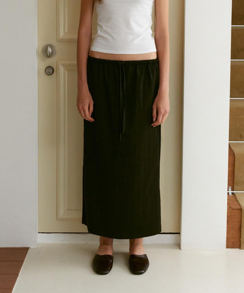 38 Come On Common Straight Long Banding Skirts (Black)