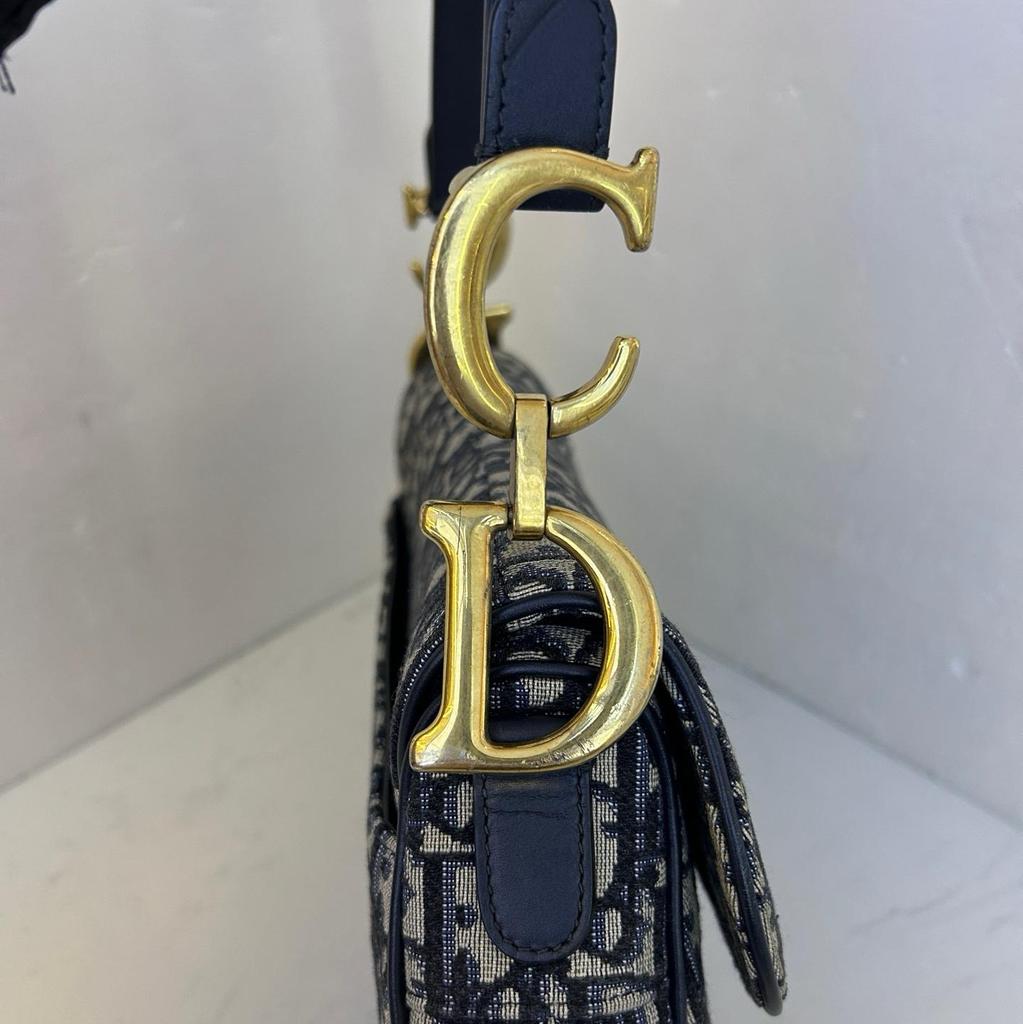 [Pre-Owned] Saddle Removable Adjustable Shoulder Strap Magnetic Buckle Closure Printed Saddle Bag Crossbody Bag Fabric Handbag Sho - Very Good #J7OH9S