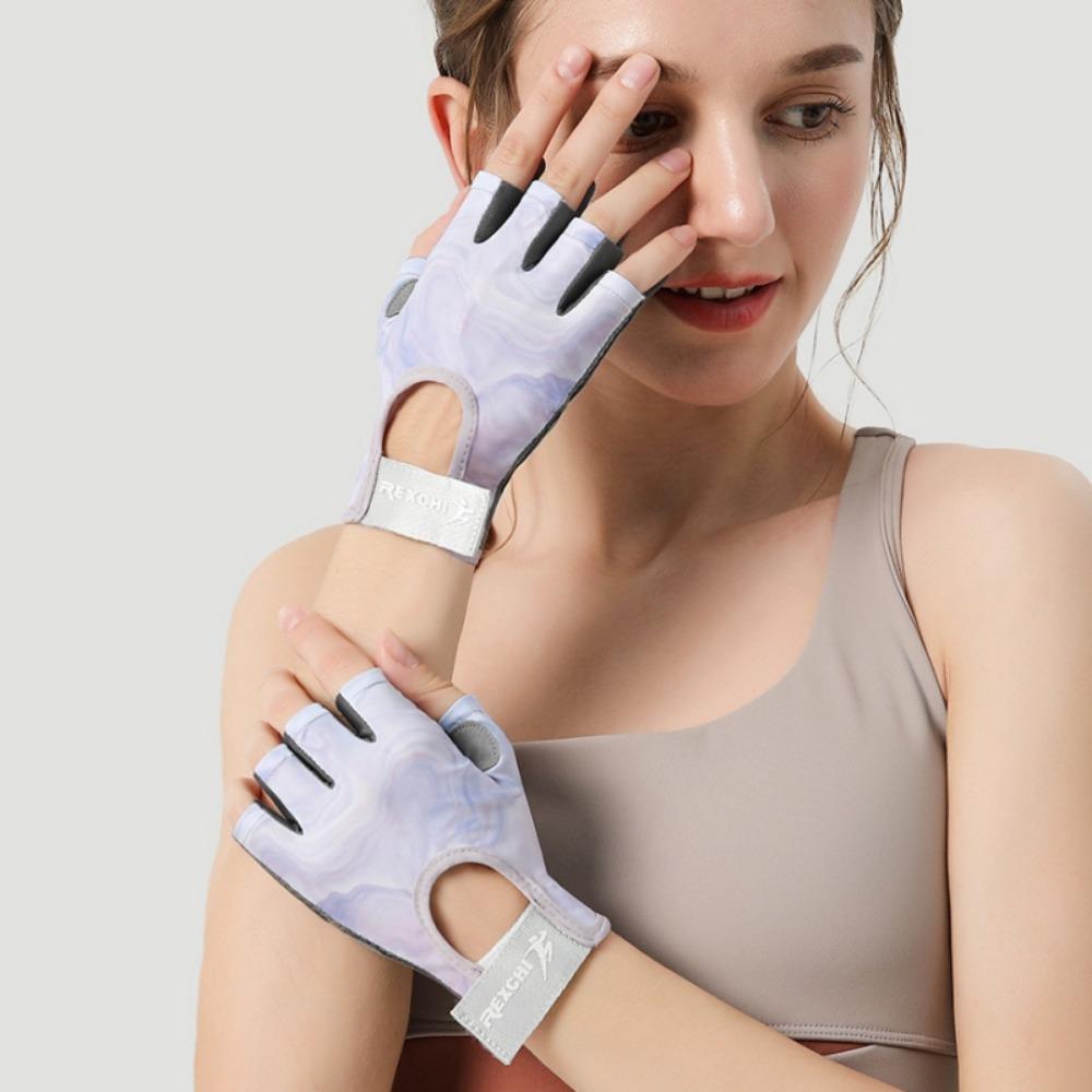 1 Pair Gym Breathable Bodybuilding Non-slip Fitness Gloves Half Finger Gloves Cycling Gloves