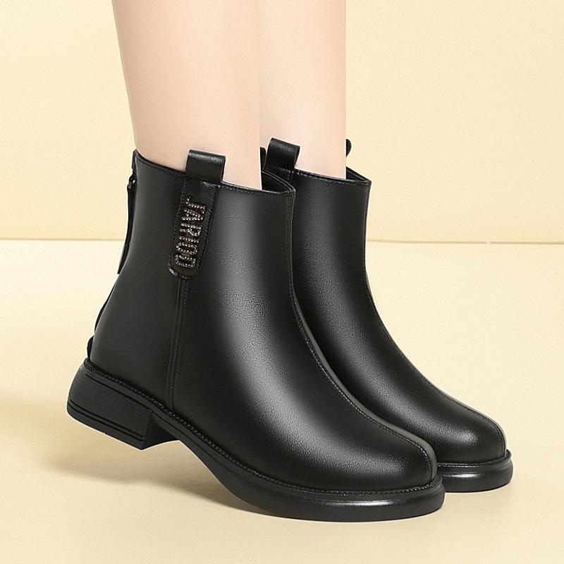 Модные женские зимние ботинки AIYUQI из натуральной кожи, новинка 2025 года, теплые женские сноубутсы из натуральной шерсти, повседневные женские модные ботильоны с круглым носком