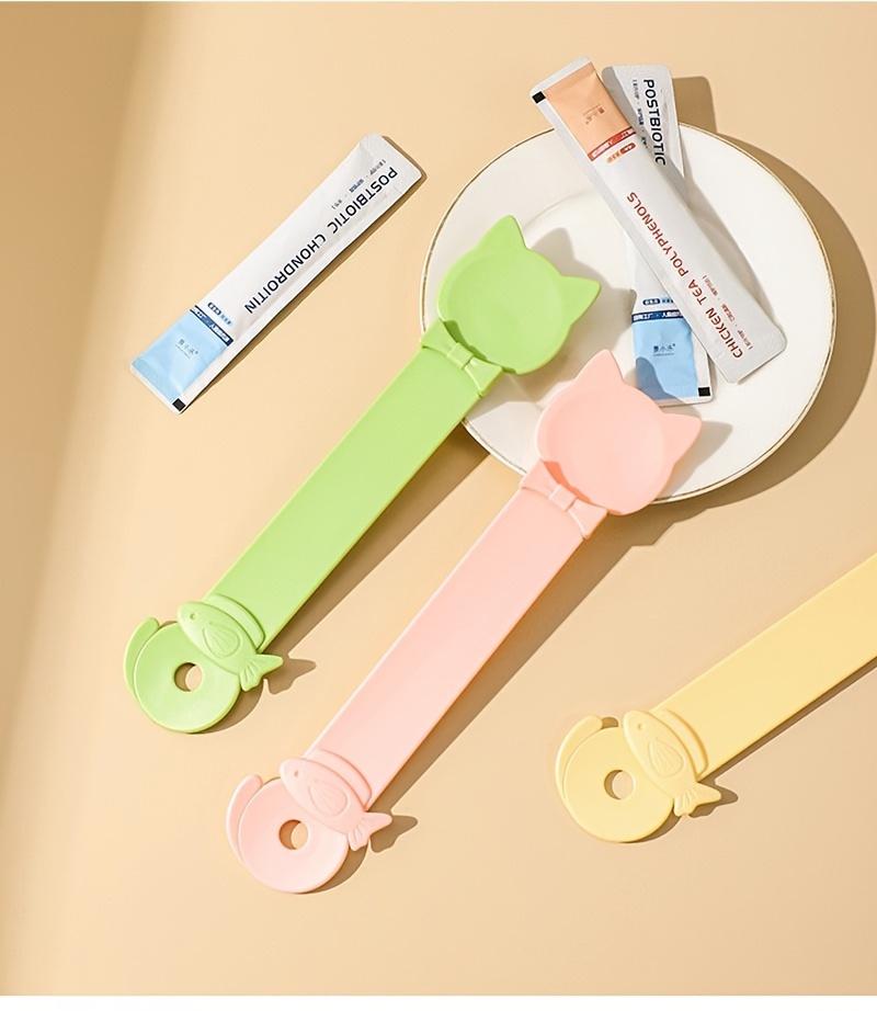 1 шт. Экструдер для кошачьего корма с длинной ручкой - Легко выдавливаемая кормушка для влажного корма, Прочная пластиковая ложка для лакомств для питомцев, Инструмент для кормления кошек