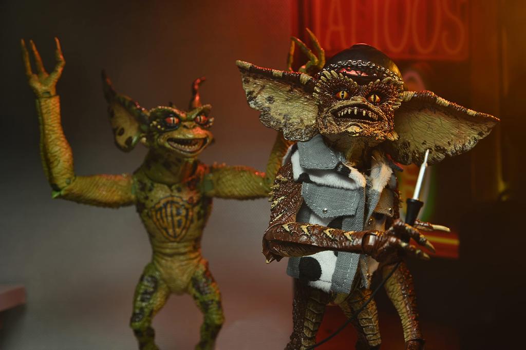 Gremlins The New Birth of a New Species Tattoo Gremlins Ultimate Action Figure 2PK Brown Medium 653412 2