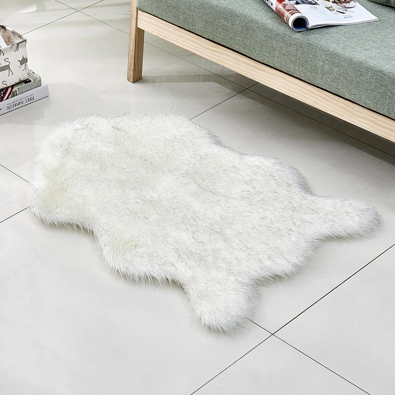 Modern Euro-Style Imitation Wool Long Pile Floor Mat for Living Room or Bedroom