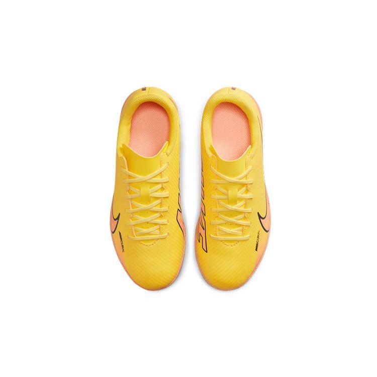 Nike Детские кроссовки Mercurial Vapor 15 Club IC GS Lucent Pack Желтый Yellow-Strike Sunset-Glow DJ5955-780