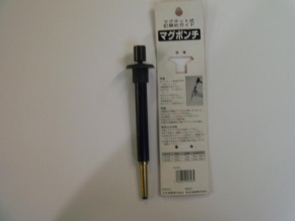 DOGYU Магнитный пробойник M-200