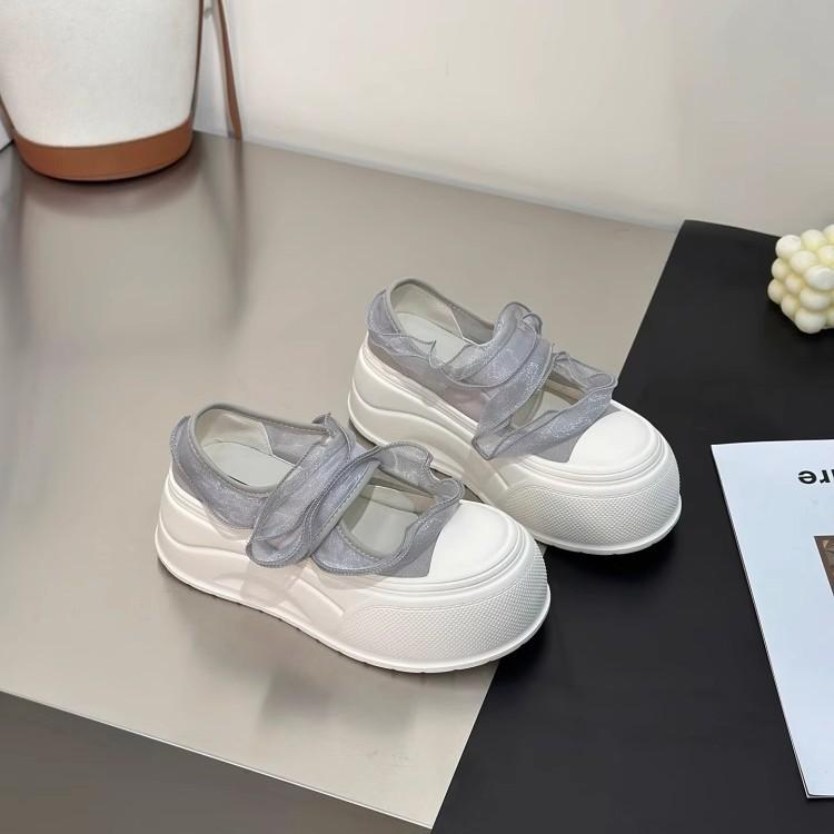 Маленькие 6 см сетчатые туфли-маффины женские 2025 лето толстая подошва увеличивающие рост шнуровка липучка Мэри Джейн