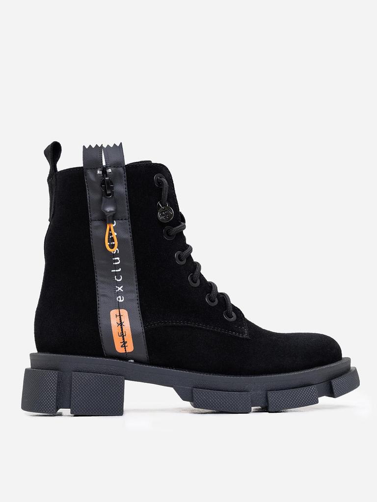 Замшевые ботинки с вставкой ISSA PLUS