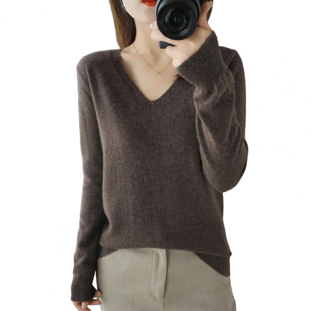 Long Sleeve Sweater Women's V-neck Knit Sweaters Stylish Long Sleeve Pullover Tops with Ribbed Trim for A Chic Elegant Look