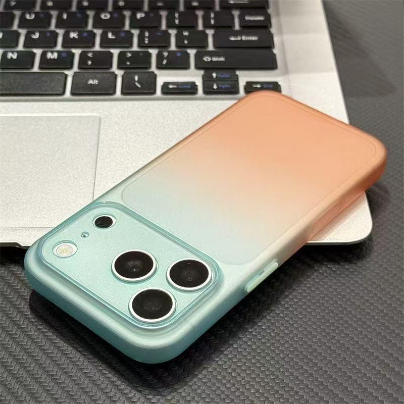 Матовый Градиентный Ультратонкий TPU Противоударный Чехол для iPhone 17 Pro Max, 16 Pro, 15.