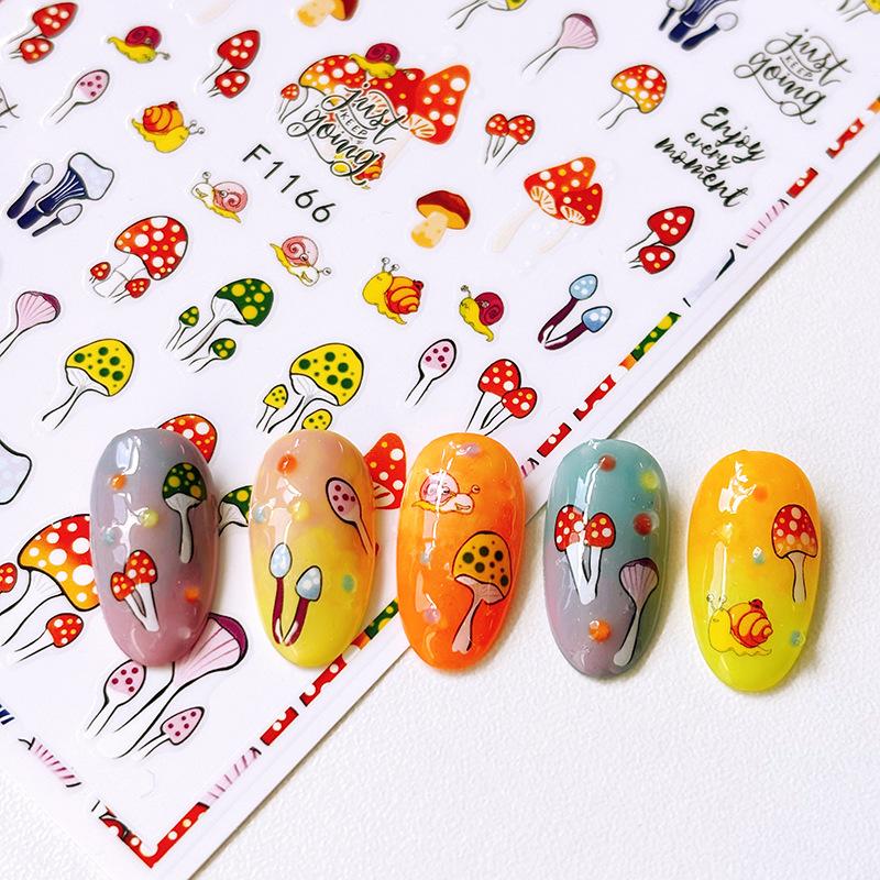 3pcs Stickers Autumn Winter Dry Red Gold Brown Maples Leaves Nail Art Decals Stickers For Nails Art Manicures Tips Decorations