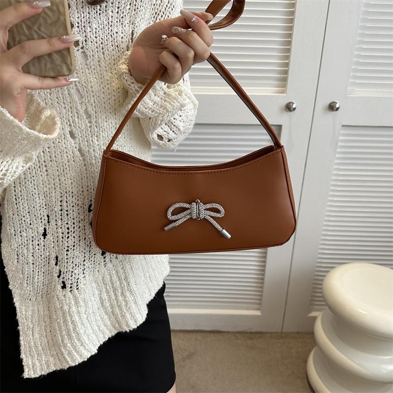 Простой темпераментный бант 2024 новый тренд корейская версия мода повседневная иностранный стиль подмышки однотонная маленькая квадратная сумка