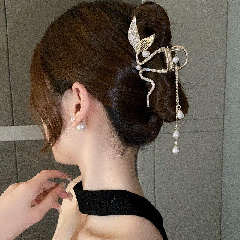 Новинка 2023 года, роскошная заколка для волос с кисточками и стразами, зажим в стиле ретро с цветком, заколки для волос в виде краба, заколки для волос для женщин и девочек, аксессуары для волос, подарок