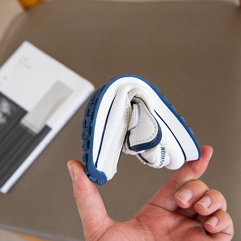 Детская противоскользящая износостойкая легкая модная обувь для спорта и отдыха Студенческая обувь и детская обувь