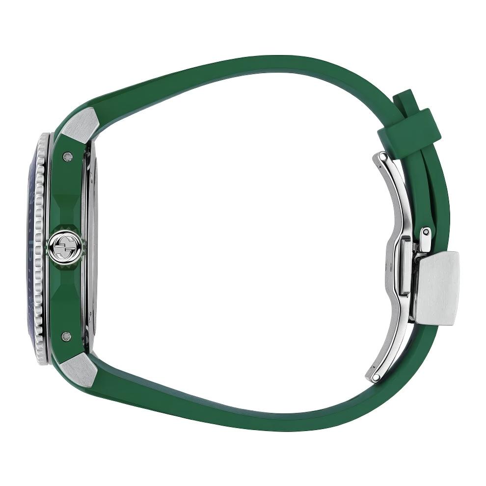 Gucci YA136310 Dive мужские часы с черным циферблатом