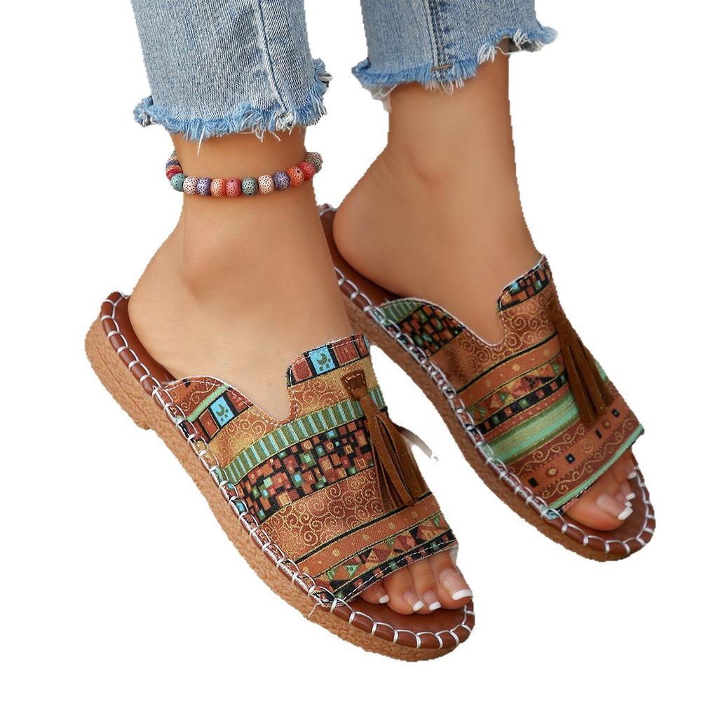 Large size flat slippers New European and American tassel beach shoe size in summer