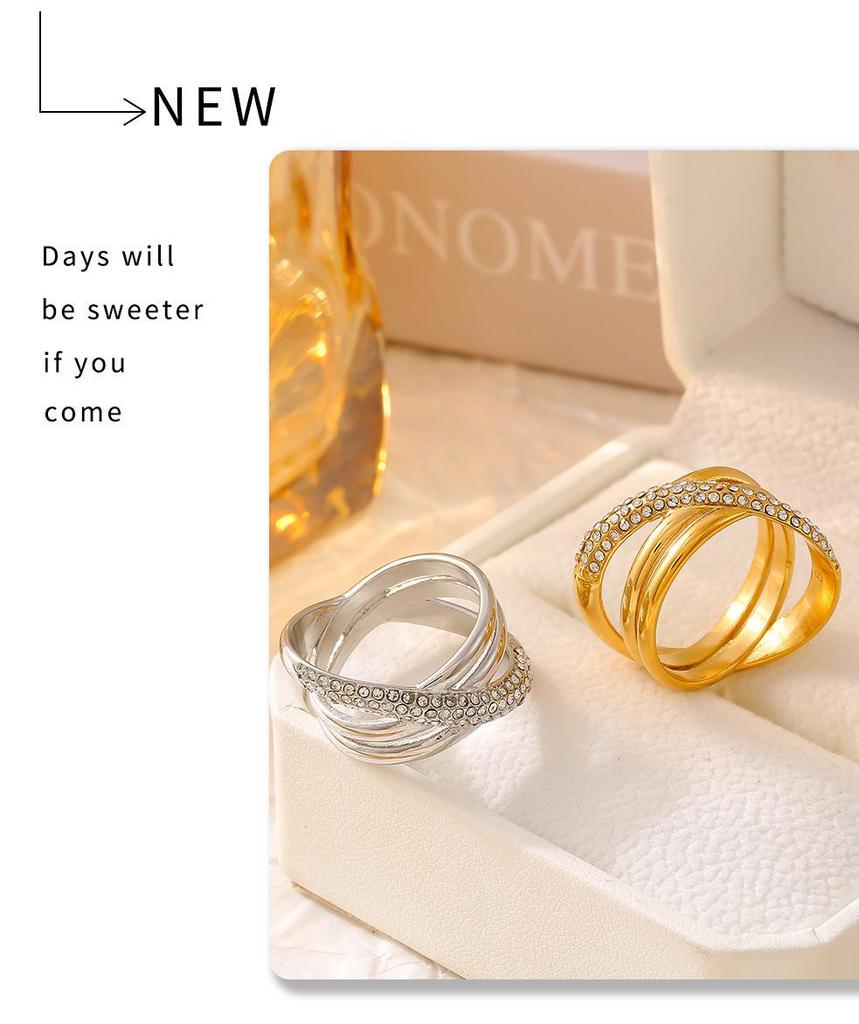 Винтажное кольцо с крестообразным узором и бриллиантами с позолотой 18 карат - Европейский и американский шик, нержавеющая сталь, не тускнеет.