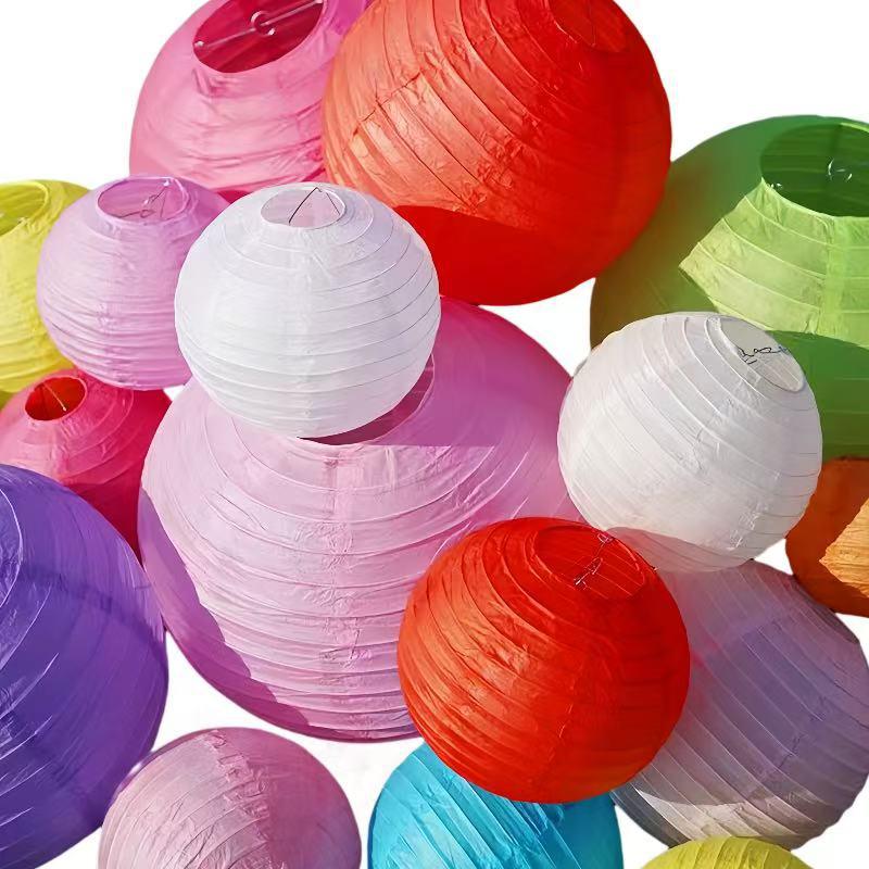 Однотонные круглые бумажные фонарики для украшения свадебного зала