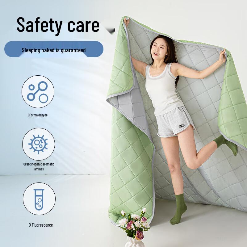 Cooling Silk Summer Quilt