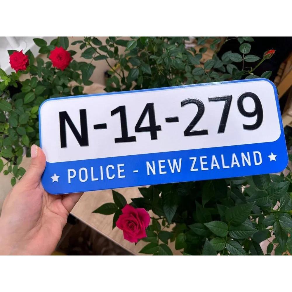 U.S. License Plate, U.S. Car License Plate, Metal, 15x30 Cm.