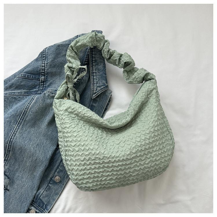 Stylish Cloud Puff Floral Tote Bag For Girls Street Fashion Canvas Shoulder Bag 2023