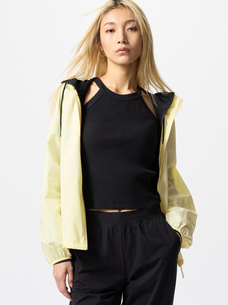 Uniqlo Упаковываемая парка с защитой от УФ-лучей