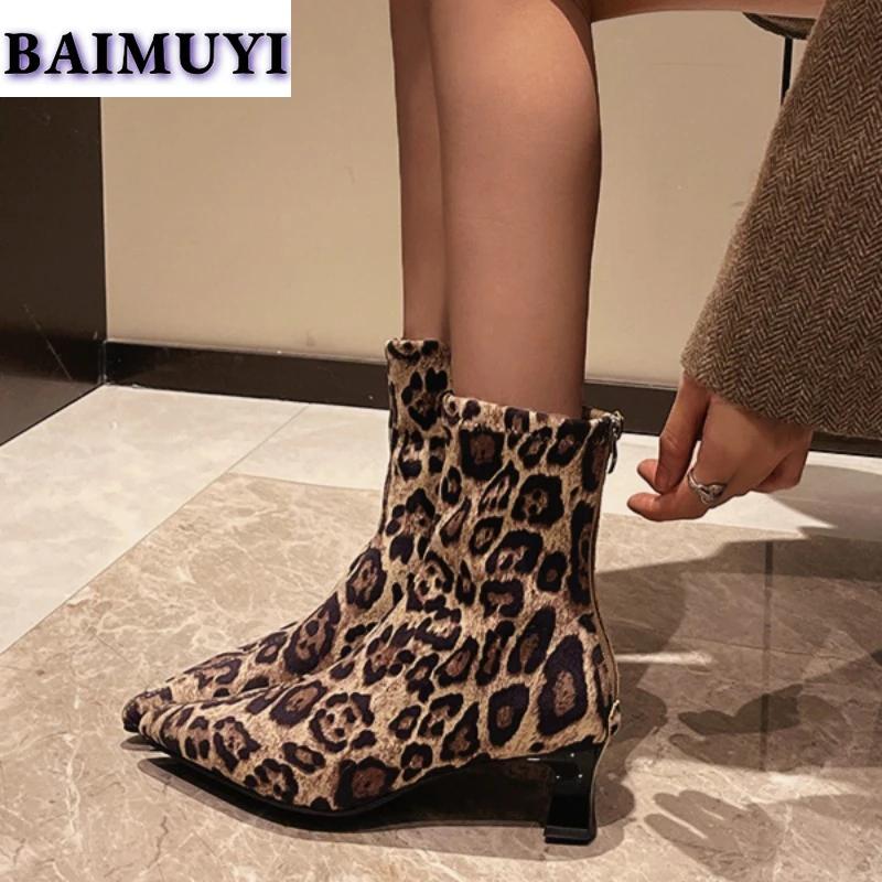 Ботильоны челси с леопардовым принтом, женские туфли с острым носком и средним каблуком, женские туфли 2025 года, модные зимние туфли из мягкой замши для снега Botas Mujer Luxury Pumps