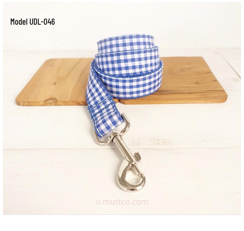 Синий клетчатый набор ошейника и поводка для собаки с инновационным дизайном