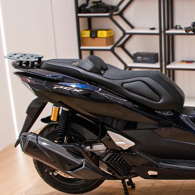 Пониженное сиденье Honda PCX160/125 с улучшенным комфортом и поддержкой поясницы для моделей 2021-2026 годов.
