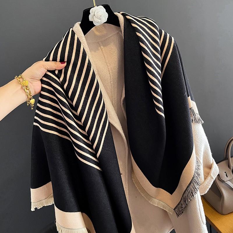 New Women'S Fashionable Imitation Cashmere Autumn And Winter Warm Large Square Scarf Double-Sided Tassel Scarf Air Conditioning Shawl