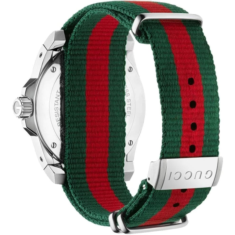 Gucci YA136207 Dive мужские часы с белым циферблатом