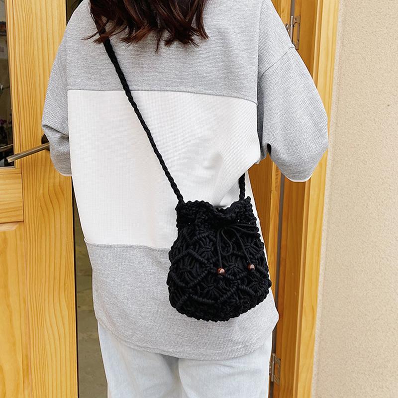 Summer New Water Bucket Bag Korean Version Beach Grass Woven Bag Hollow Woven Shoulder Bag Crossbody Bag Small Bag Girl MIT
