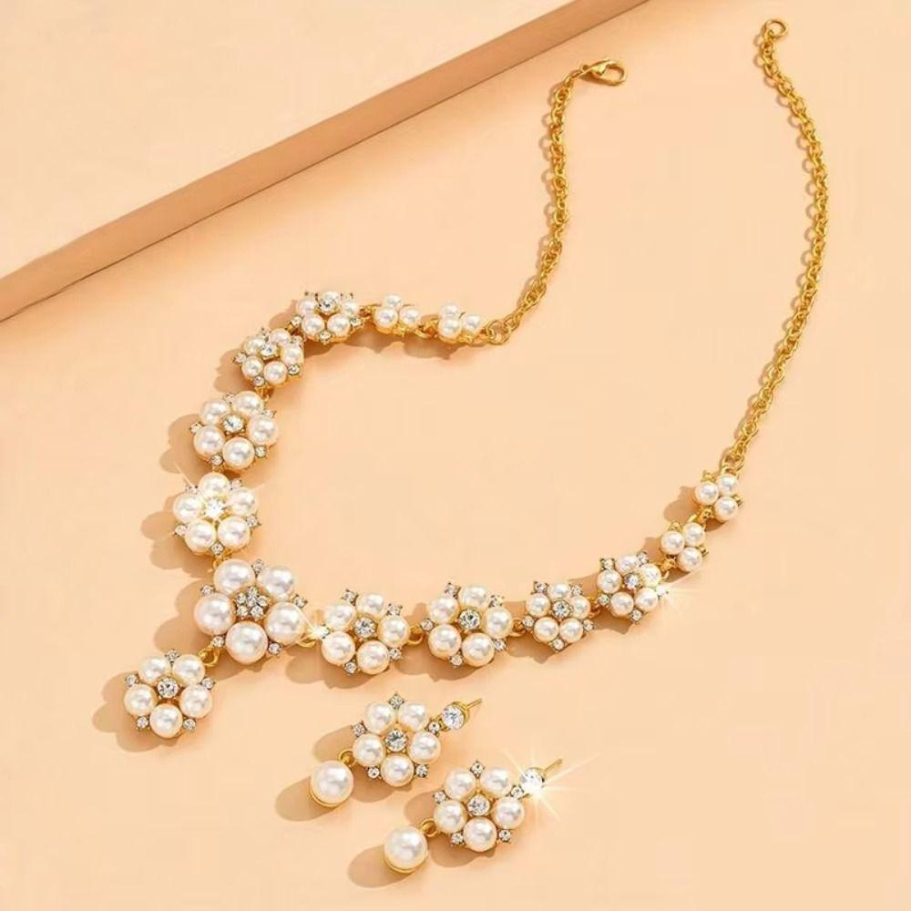 Exquisite Claw Chain Jewelry Set Luxury Necklace Earrings Set Pearl Necklaces Earrings Women