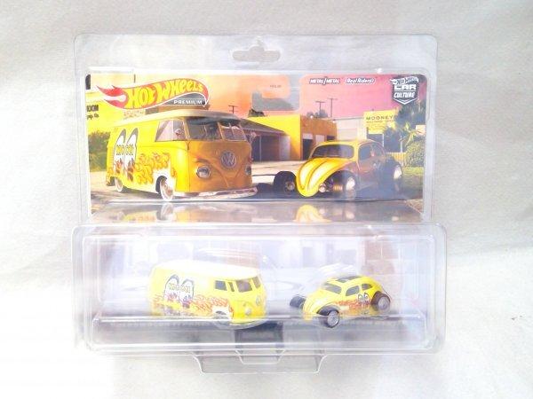 Hot Wheels Premium VOLKSWAGEN T1 PANEL BUS CUSTOM VOLKSWAGEN BEETLE / 2-Pack