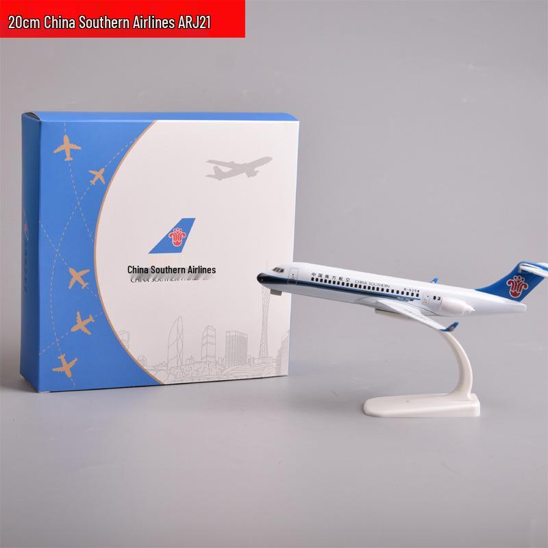 Модель самолета Airbus A380 авиакомпании China Southern Airlines, 18 см, из сплава