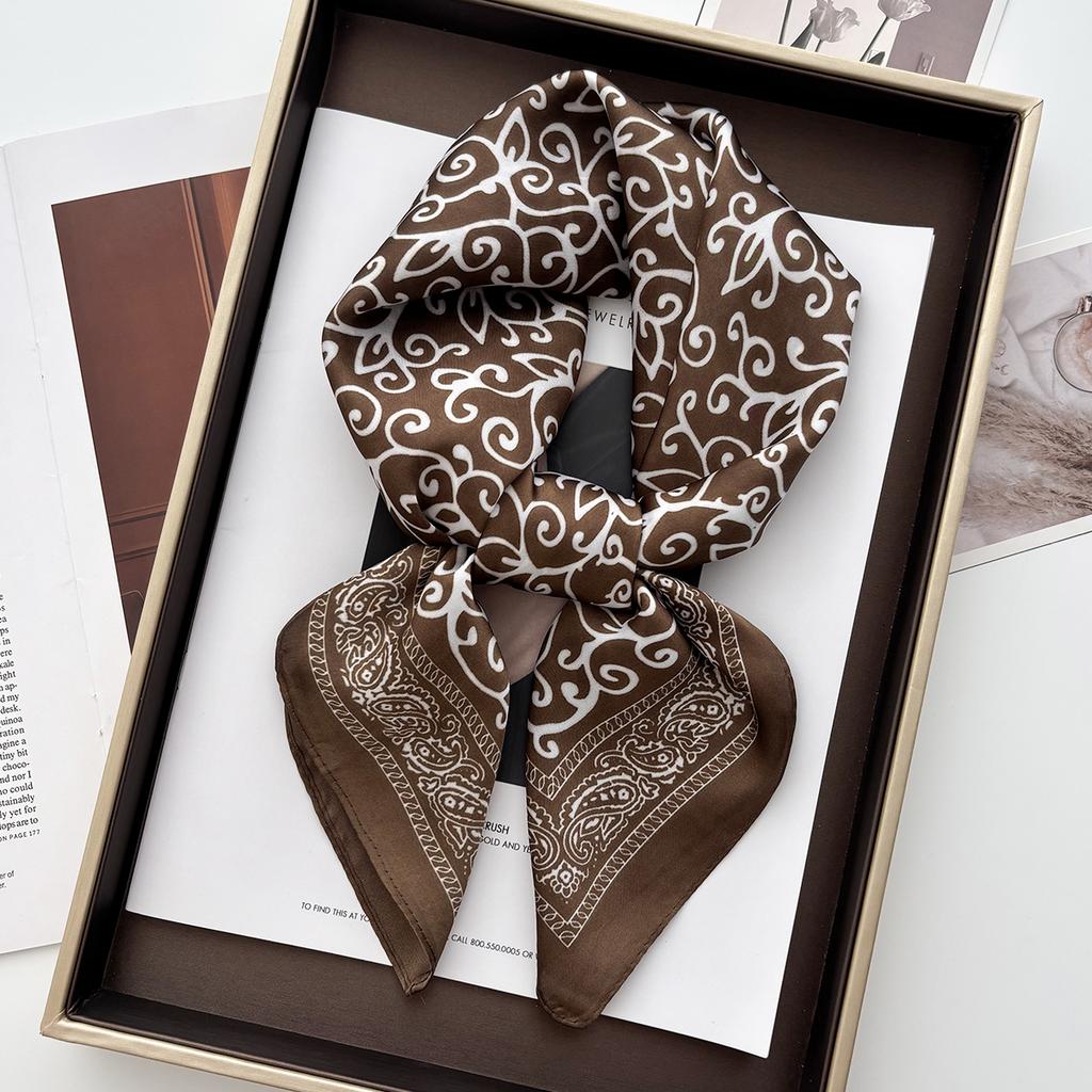 1pcs Luxury Square Scarf Cashew Print Bandana Women's Imitation Silk Scarf Casual Decoration 70cm Neckerchief Headband