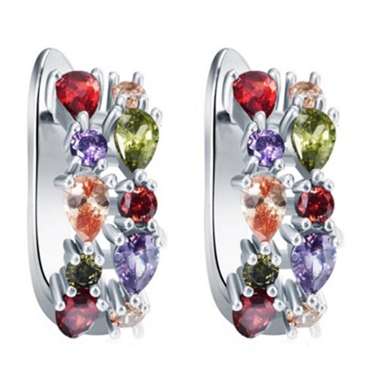 Элегантные прямоугольные серьги-бриллианты нежно-голубого цвета в корейском стиле