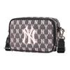 MLB Коллекция Monogram Полиэстер Сумка для камеры, Сумка на плечо, Сумка через плечо Мини Унисекс Цвет: Розовый цвет вишни Повседневная 32BGDM011-50L