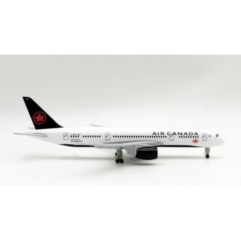 Металлическая модель самолета 20 см - Boeing 787 livery Air Canada