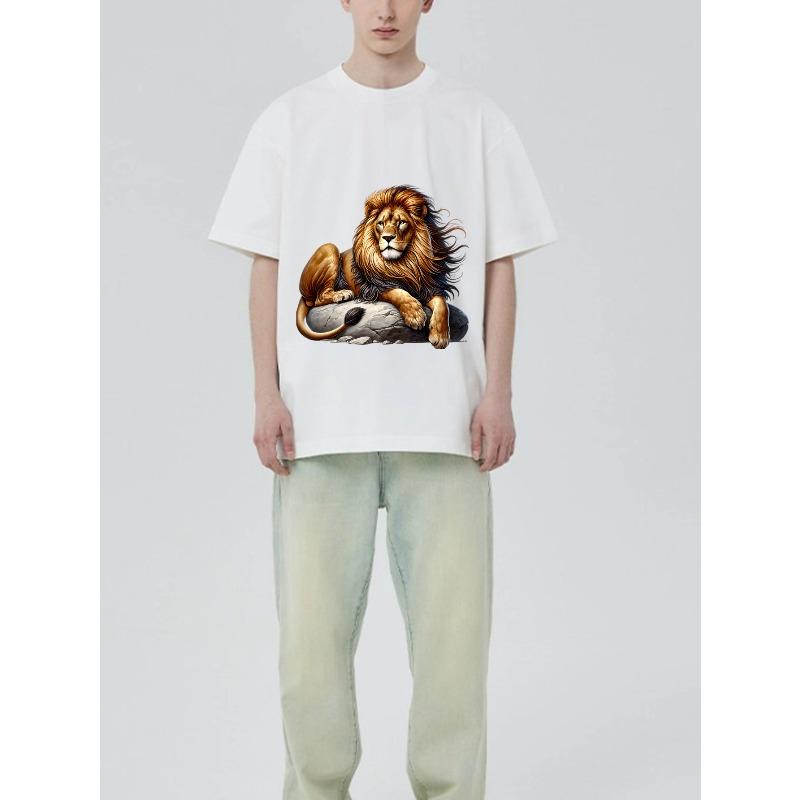Футболка с принтом льва черная Величественный лев, отдыхающий на скале Графический дизайн Повседневная одежда для мужчин и женщин Уличная мода Летний топ