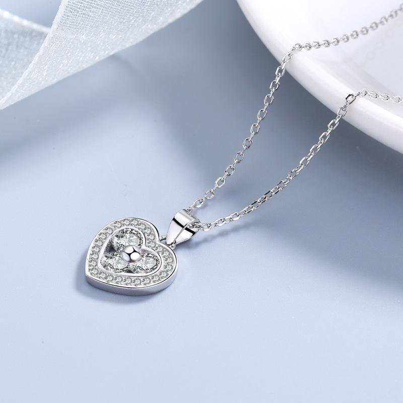 S925 Sterling Silver Diamond Love Pendant Women's Sterling Silver Fashion Personality Special Interest Light Luxury Heart-Shaped Pendant