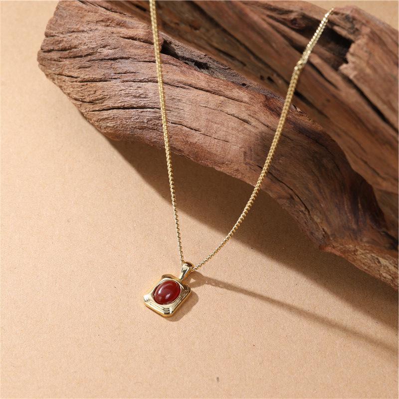 Arvaleff Luxury Red Agate Pendant Necklace for Girls - Copper Retro Spring Design