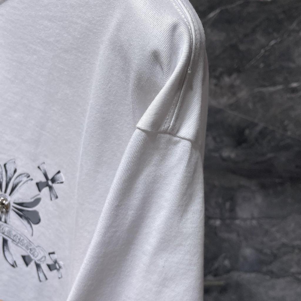 8931 CHROME HEARTS Лето 2026 Новая Высококачественная Хлопковая Круглый Вырез Свободная Большого Размера Мужская и Женская Футболка Футболка для Пары